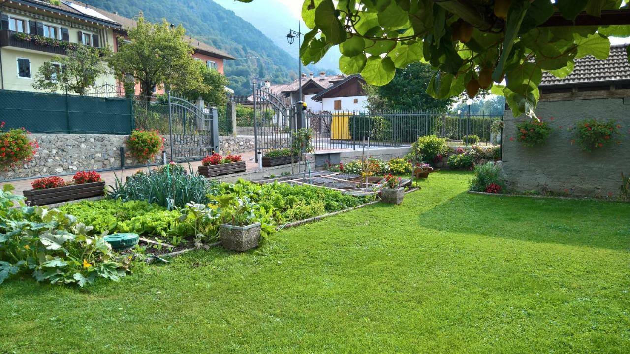 Casa Luca E Cristina Villa Mezzolago Luaran gambar