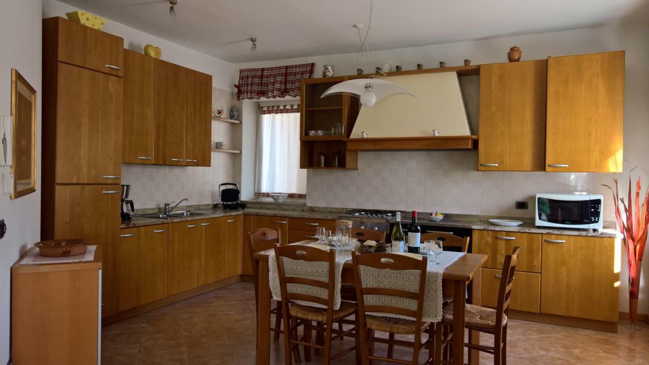 Casa Luca E Cristina Villa Mezzolago Luaran gambar