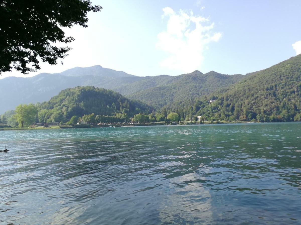Casa Luca E Cristina Villa Mezzolago Luaran gambar