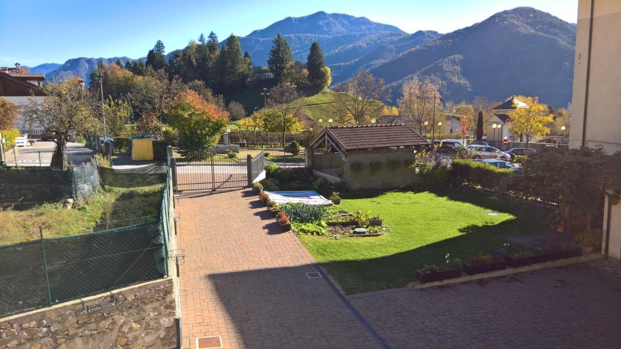 Casa Luca E Cristina Villa Mezzolago Luaran gambar
